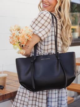 Etta Tote Black — view 3
