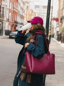 Double Duty Tote Berry — view 4